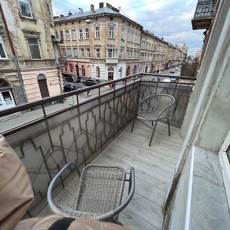 Kulisha 2Bedroom Apartment Near Opera House With Balcony Lemberg Exterior foto