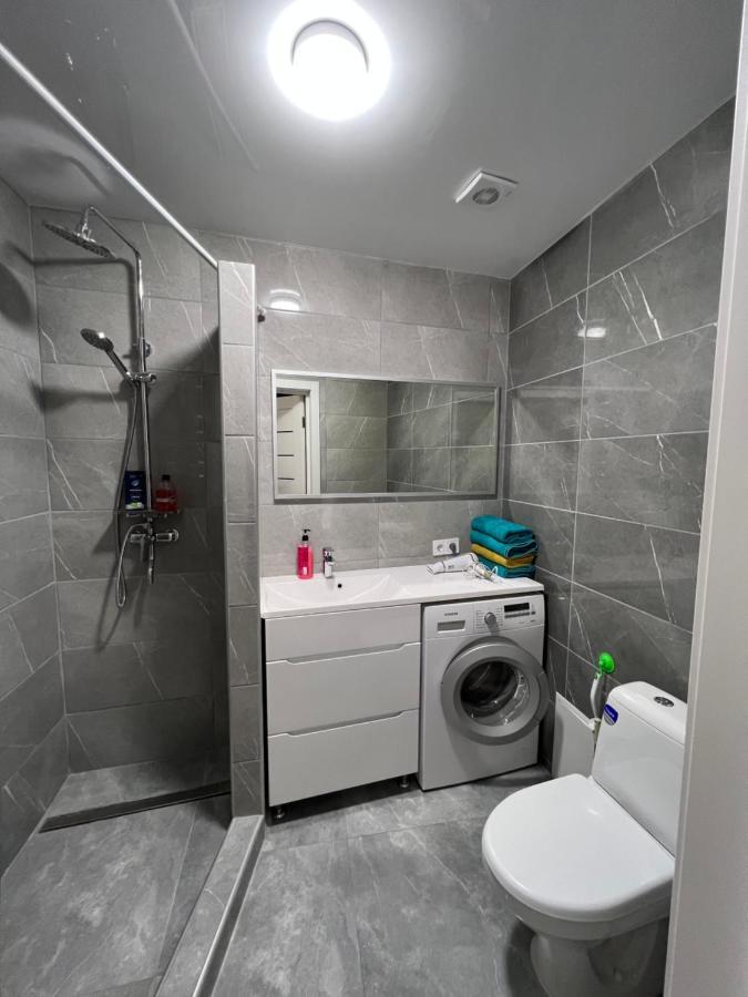 Kulisha 2Bedroom Apartment Near Opera House With Balcony Lemberg Exterior foto